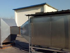 UV光(guang)氧催化設(she)備